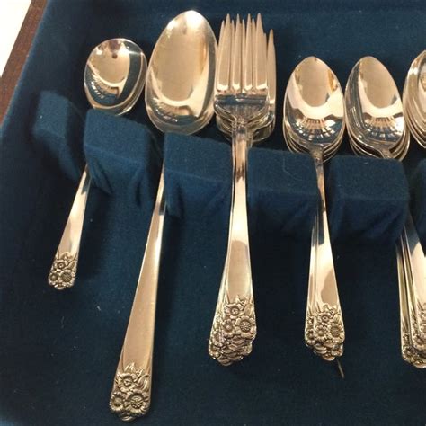 Rogers and son silverware - Get the best deals on Rogers Antique US Silver-Plated Flatware when you shop the largest online selection at eBay.com. Free shipping on many items | Browse your favorite brands | affordable prices. ... 5 Rare Antique Silver plated Rogers & Son and Oneida Spoons Assorted Lot. $49.00. $5.85 shipping. SPONSORED. Antique 1908 Silverplate …
